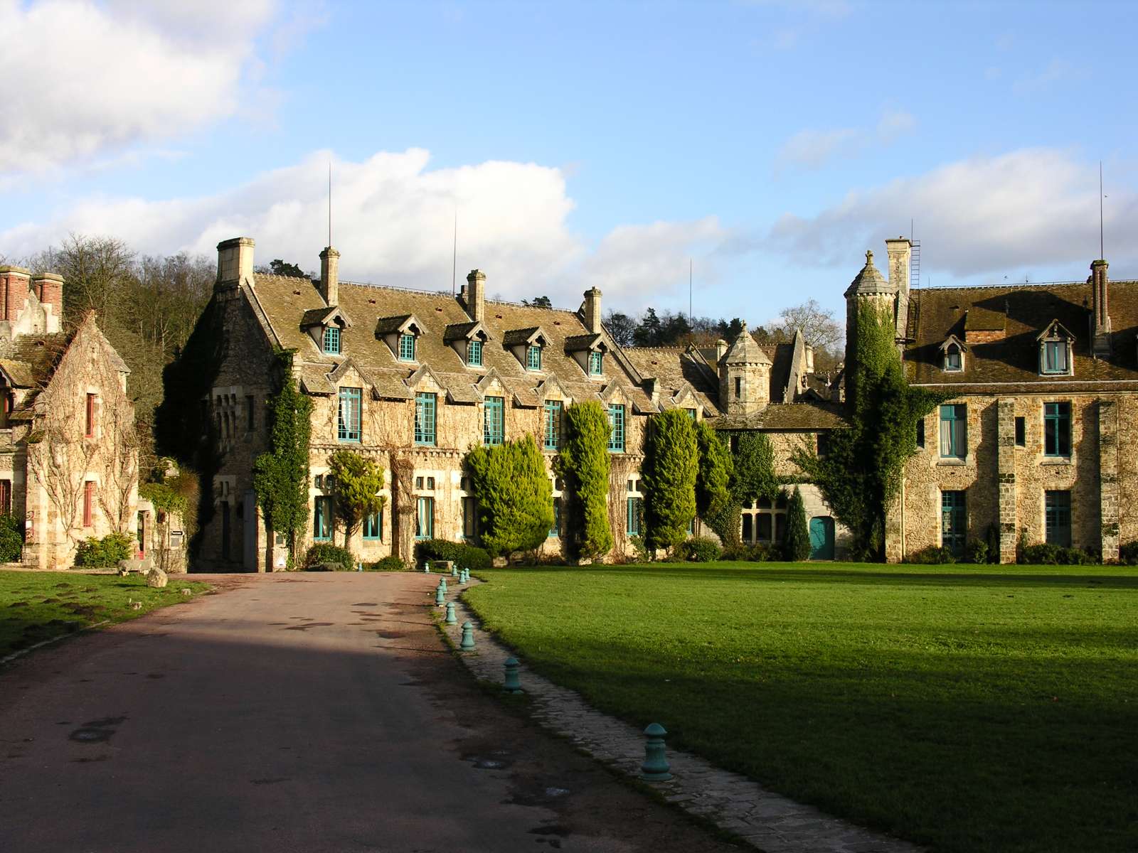 Abbaye des Vaux de Cernay